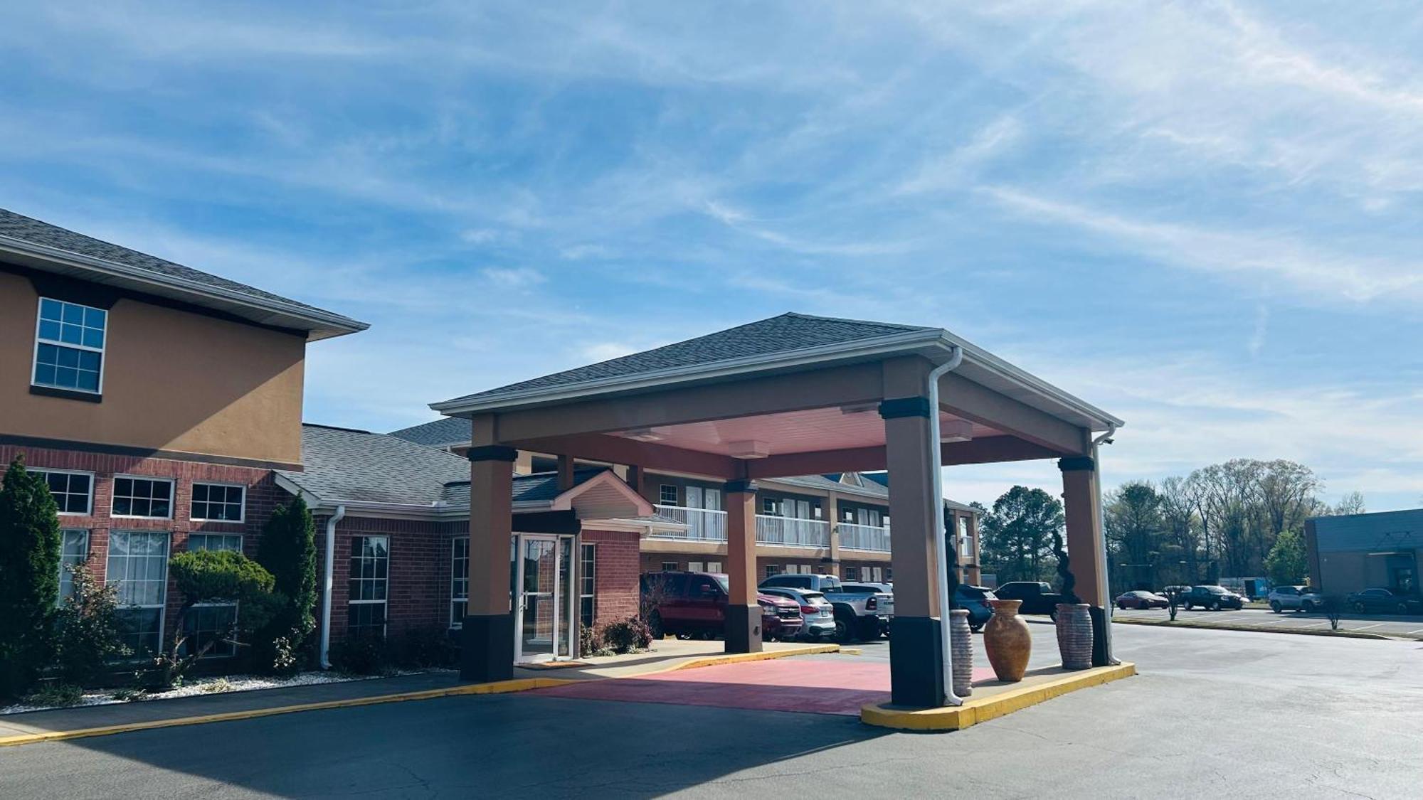 Budget Inn Beebe Exterior photo